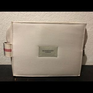 Large Burberry travel accessories bag